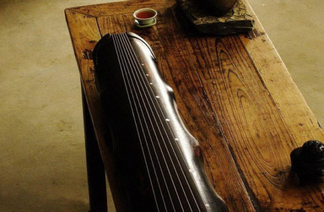 屏东县古琴蕴含的传统文化，一把古琴制备出来要两年的时间